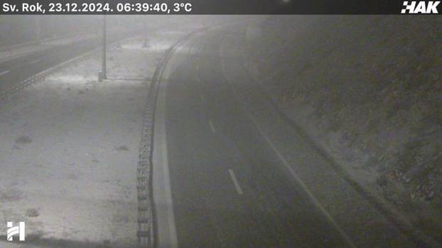 FOTO Snijeg zameo Hrvatsku! Pogledajte kako izgledaju ceste. Zbog mećave su zatvorili dio A1