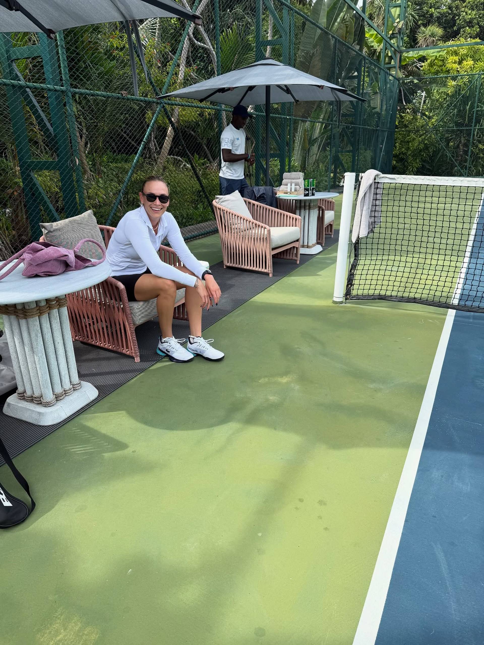 FOTO Dok Hrvati vade kapute, Donna Vekić pali mreže fotkama u badiću. Brčka se na Maldivima