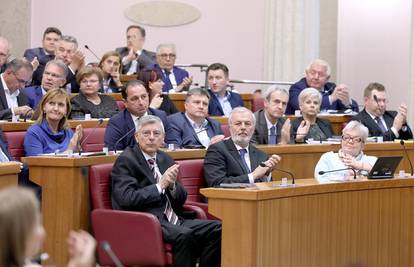 Rasprava o zakonu o visokom obrazovanju na saborskom redu