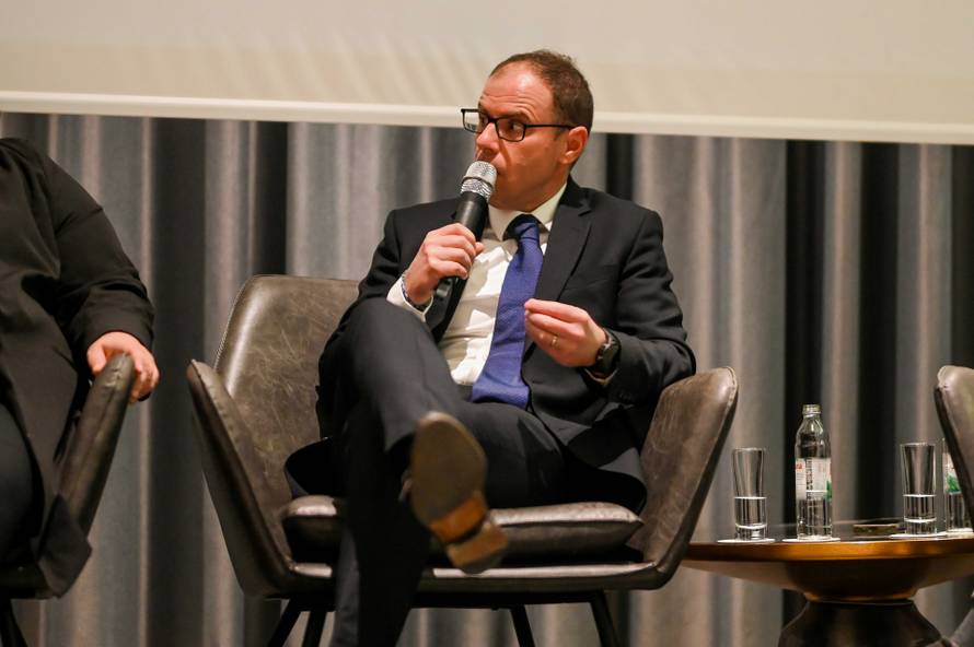 Je li zlato sigurna luka u nesigurnim vremenima? Evo što su rekli stručnjaci na panelu