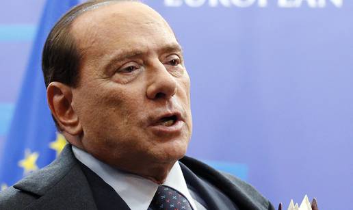 Berlusconiju oteli blagajnika i pokušali iznuditi 35 milijuna €