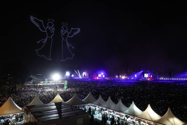 Scenografija dronovima na  koncertu Marka Perkovića Thompsona 