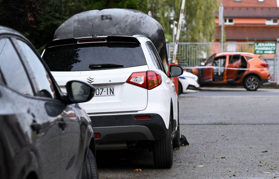 Tijekom noći izgorjela dva automobila na zagrebačkom Jankomiru