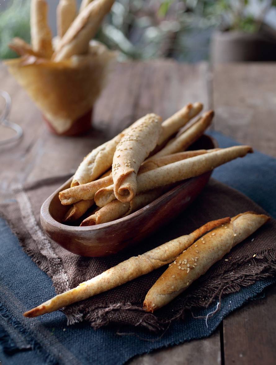 Maja Danica Pečanić/Slano i slatko od brašna