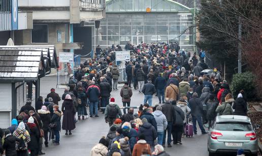 Pitanja i odgovori o omikronu: Koliko traje karantena i je li dovoljan brzi antigenski test?