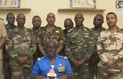 VIDEO Vojska u afričkom Nigeru izvodi državni udar, sve objavili na nacionalnoj televiziji