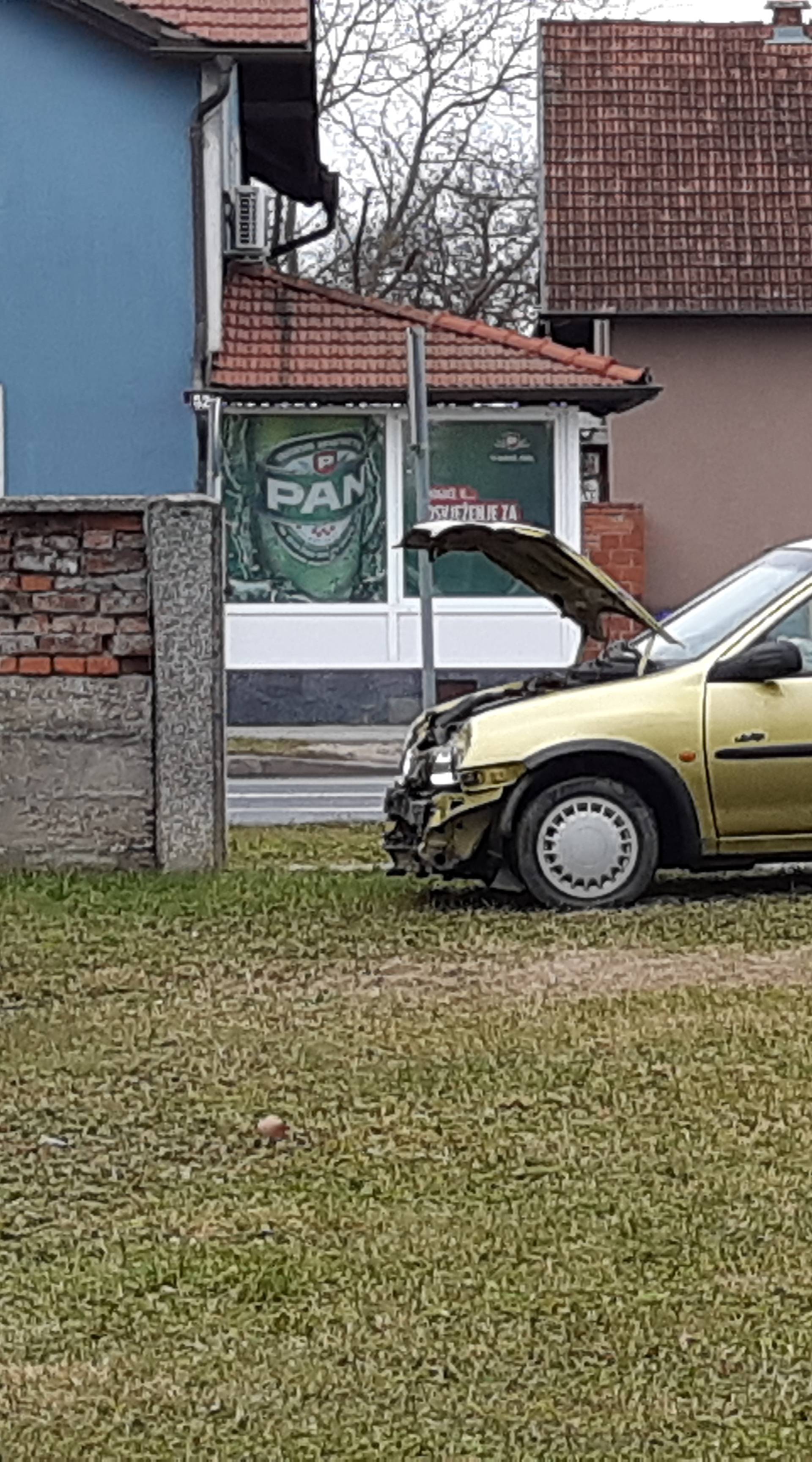 Tri automobila sudarila se u Koprivnici: Dvoje je ozlijeđenih