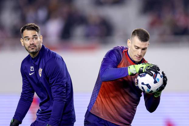 Prva utakmica četvrtfinala UEFA Lige nacija između Hrvatske i Francuske, zagrijavanje hrvatske reprezentacije