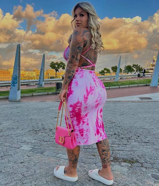 FOTO Od Hrvatske do svijeta: Svi žele da ih Marina tetovira