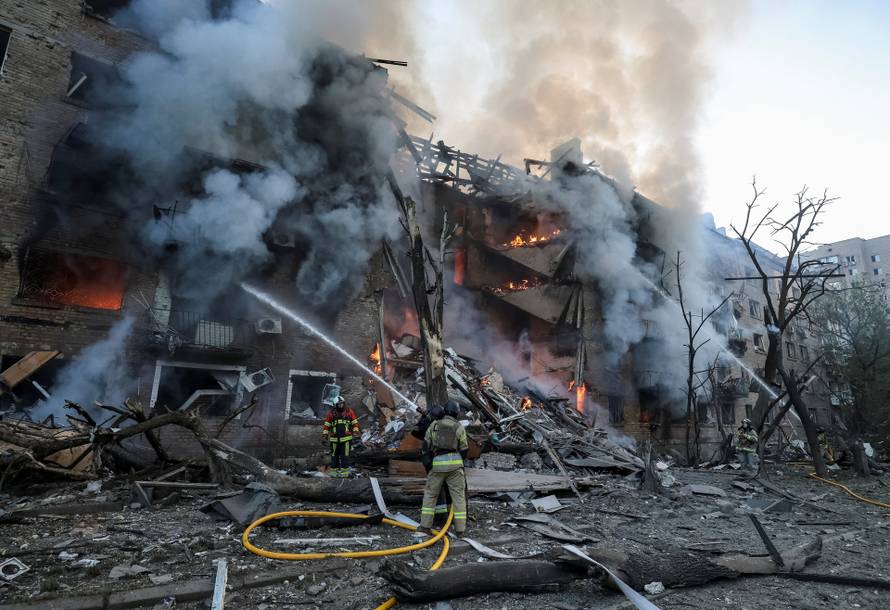Russian drone and missile strike in Kyiv