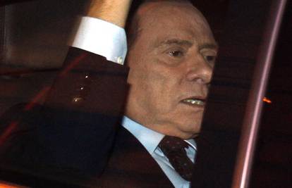 Ništa od kućnog pritvora za Berlusconija, mora u zatvor