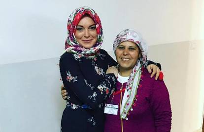Okrenula  je novu stranicu: Lindsay Lohan prešla na islam