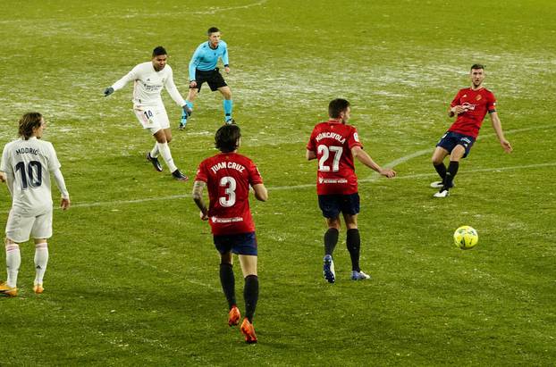 La Liga Santander - Osasuna v Real Madrid