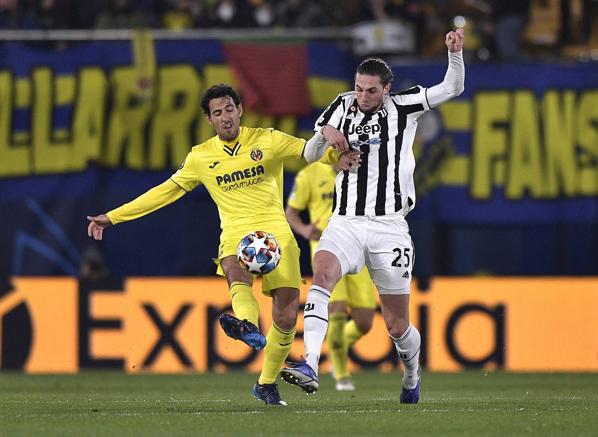 Champions League - Round of 16 First Leg - Villarreal v Juventus