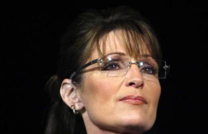 S. Palin iz ureda guvernera skupljala novac za sebe