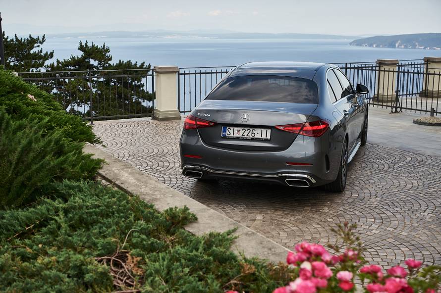 Nova C-Klasa stigla u Hrvatsku, među prvima smo je vozili