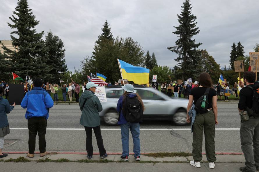 Protests in Anchorage, Alaska after Trump-Putin meeting