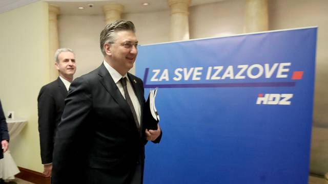 Zagreb: U hotelu Westin održana je sjednica Predsjedništva HDZ-a