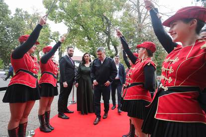 FOTO Zoran Milanović stigao je u Samobor na Dan Grada...