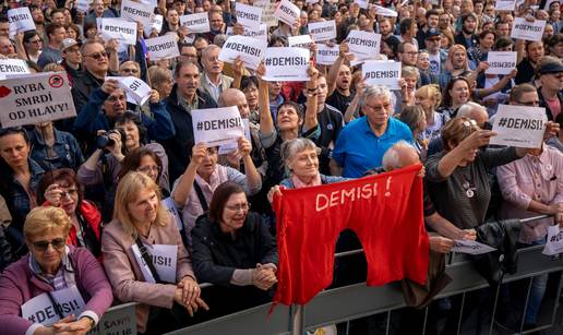 U Pragu opet veliki prosvjedi protiv češkog premijera Babiša