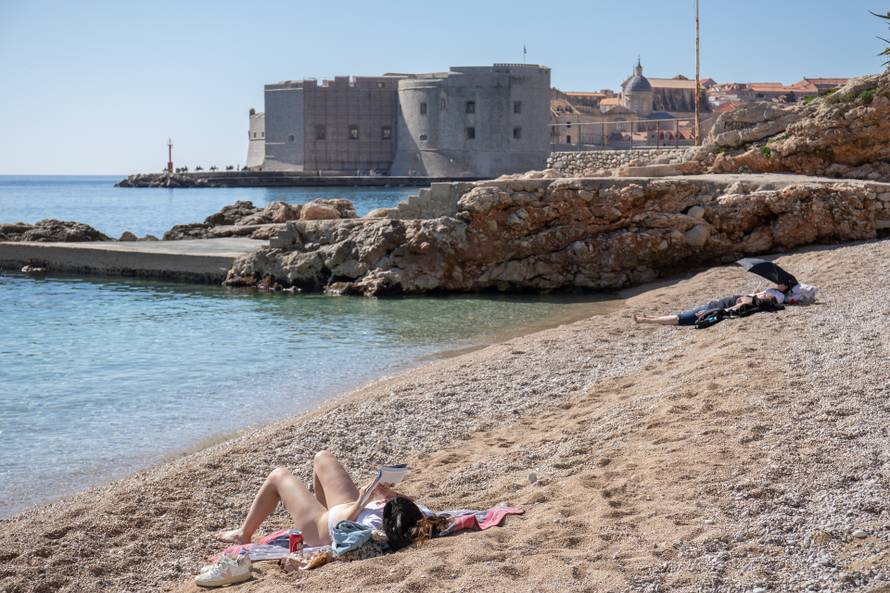 Sunčano i toplo vrijeme u Dubrovniku