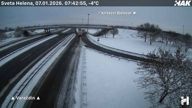 FOTO Autoceste diljem Hrvatske zametene snijegom, pogledajte