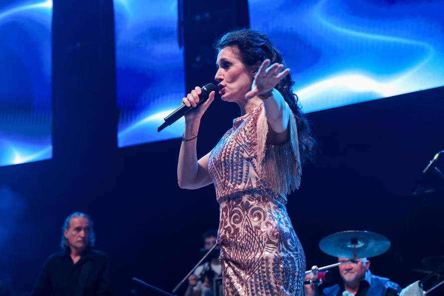 Frankfurt: Hrvatska noć u Suwag Energie Areni