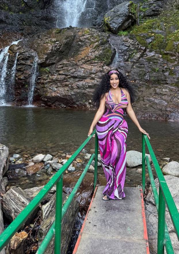 FOTO Opsjednuta estetskim operacijama: 'Želim imati stražnjicu poput Nicki Minay!'