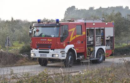 Ozlijeđen muškarac: Vilama izvukao osigurač iz bombe