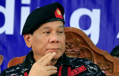 Duterte traži da se izvanredno stanje produži na godinu dana