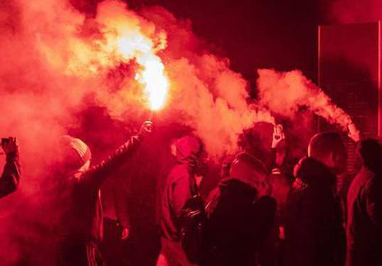 Navijači priredili doček igračima Hajduka koji su slavili u derbiju s Dinamom