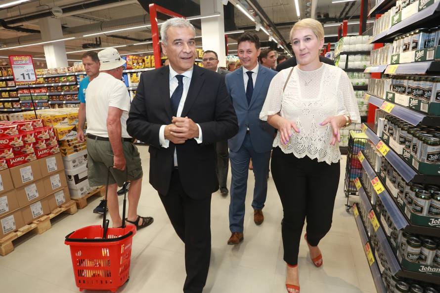 Super Konzum Supetar