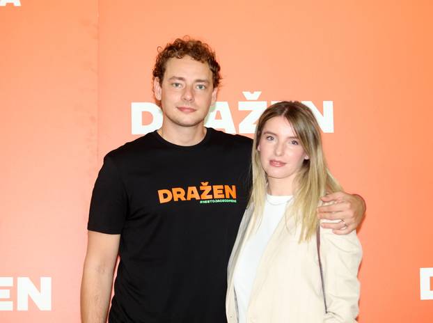 Šibenik: Svečana premijera  filma Dražen 