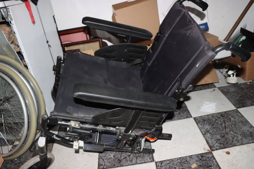 Sramotna banda: Muškarce su prisilili da glume invalide, vozili ih pred dućane i tjerali da prose