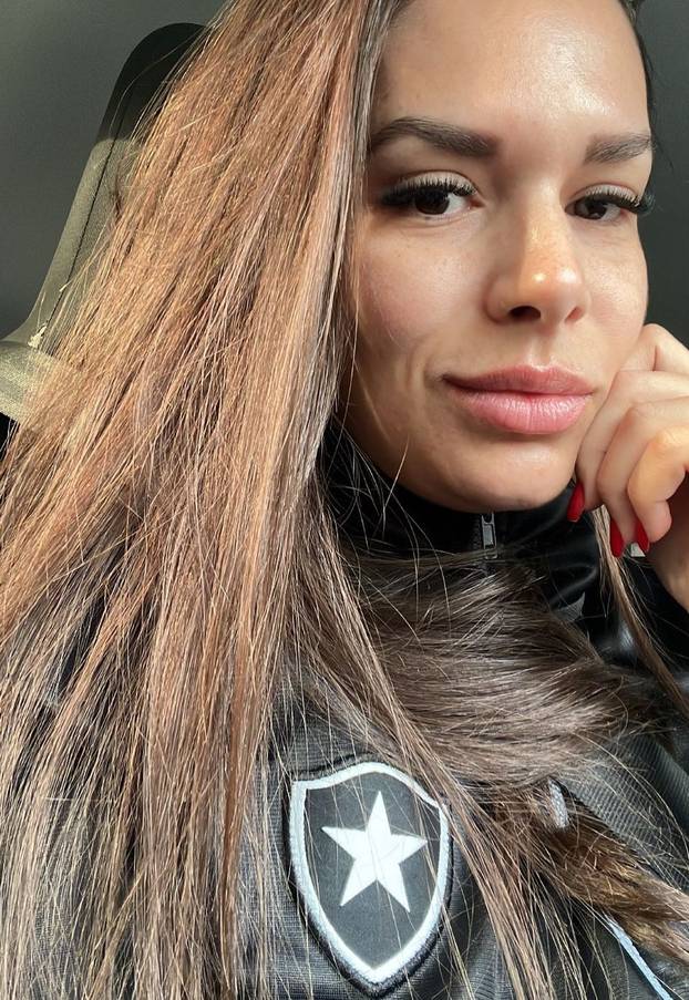 FOTO Nadal ju je gutao očima u Brazilu. Gdje je ova hostesa 11 godina poslije i kako izgleda?