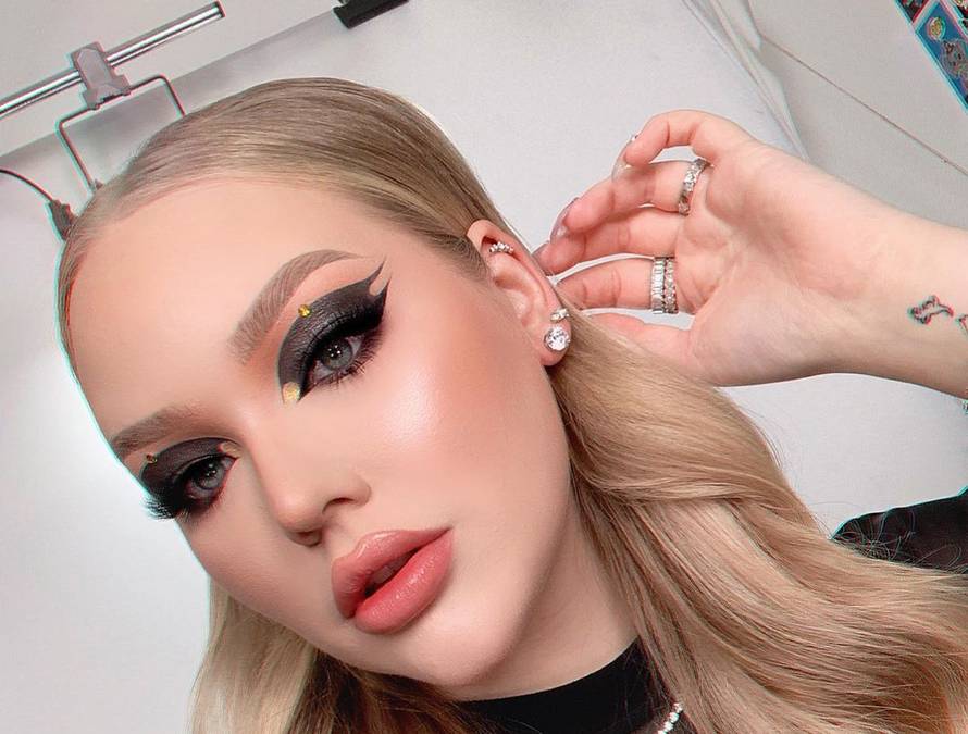 Transrodna youtuberica bit će jedna od voditeljica Eurosonga