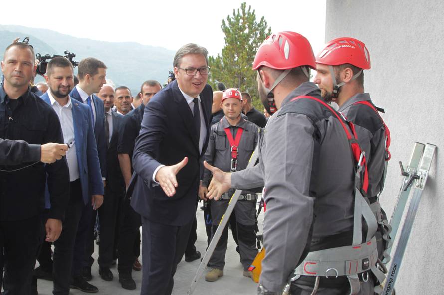 Serbian President Aleksandar Vucic visits Kosovo