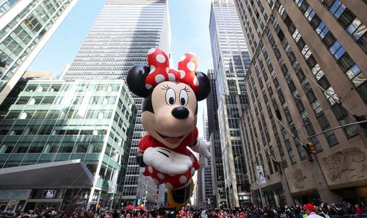 Disney i OpenAI sklopili bogati dogovor: Mickey Mouse i ekipa  stižu u Soru i ChatGPT