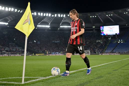 U&Zcaron;IVO Napoli - Milan: Stigli su sastavi, Modri&cacute; u po&ccaron;etnih 11!