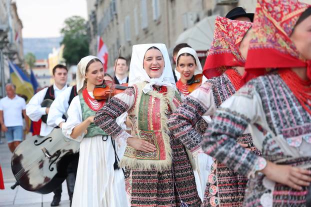 Split: Svečano otvorenje 5. CIOFF Međunarodnog festivala folklora Split 2026.