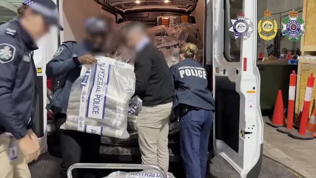 Police seize $572 million cocaine in Australia's biggest haul
