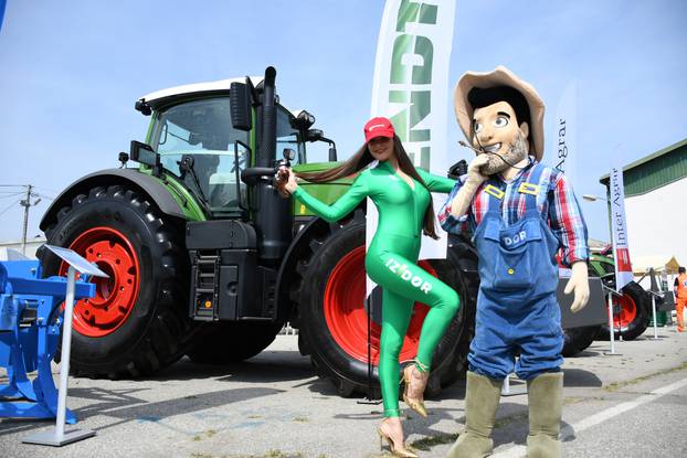 Gudovec: Traktor vrijedan ?ak 350.000 eura izložen na 25. izdanju Proljetnog me?unarodnog  bjelovarskog sajma
