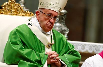 Papina misa za robijaše: Rekao im je da nada ne smije uvenuti