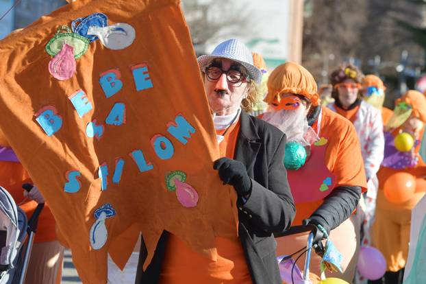 Šibenski karneval na gradskim ulicama