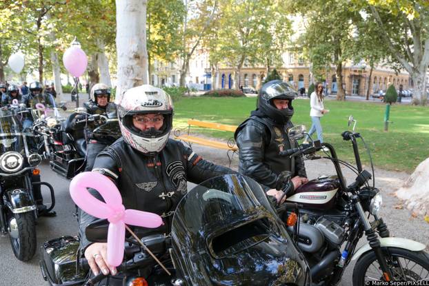 Zagreb: Mimohod u znak potpore oboljelima od raka dojke