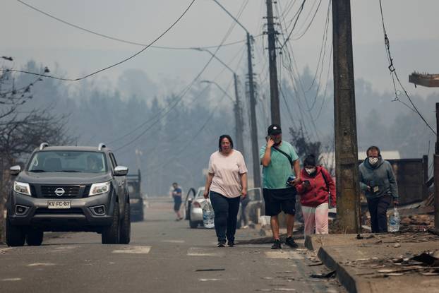 Wildfire burns in Chile