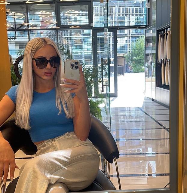 FOTO Majci bivšeg hajdukovca ne vjeruju kako mlado izgleda. Sin joj se sad vratio u domovinu