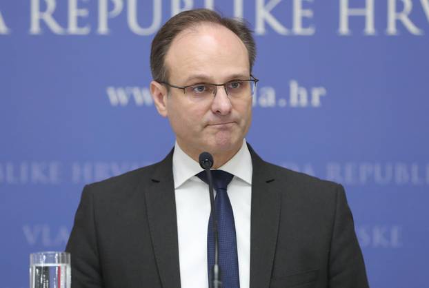 Zagreb: Zvonimir Frka-Petešić o izbacivanju znanstvenika iz Vladina Znanstvenoga savjeta