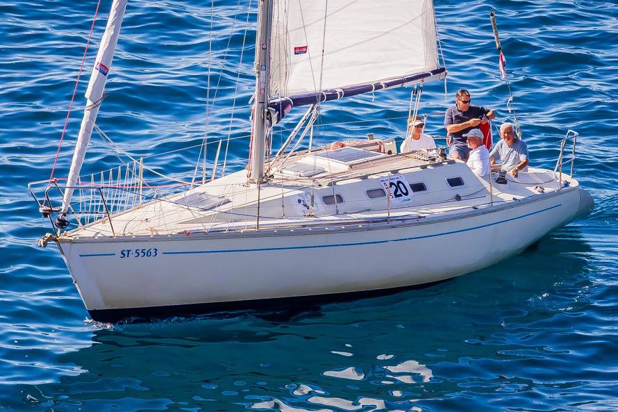 Split:  Pogled sa Sustipana na start Mrduljske Regate