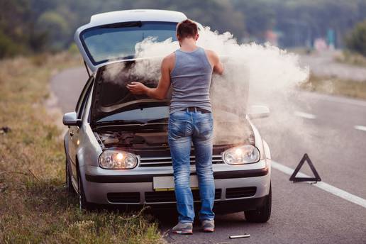 Najčešći kvarovi i problemi s automobilom na putovanju